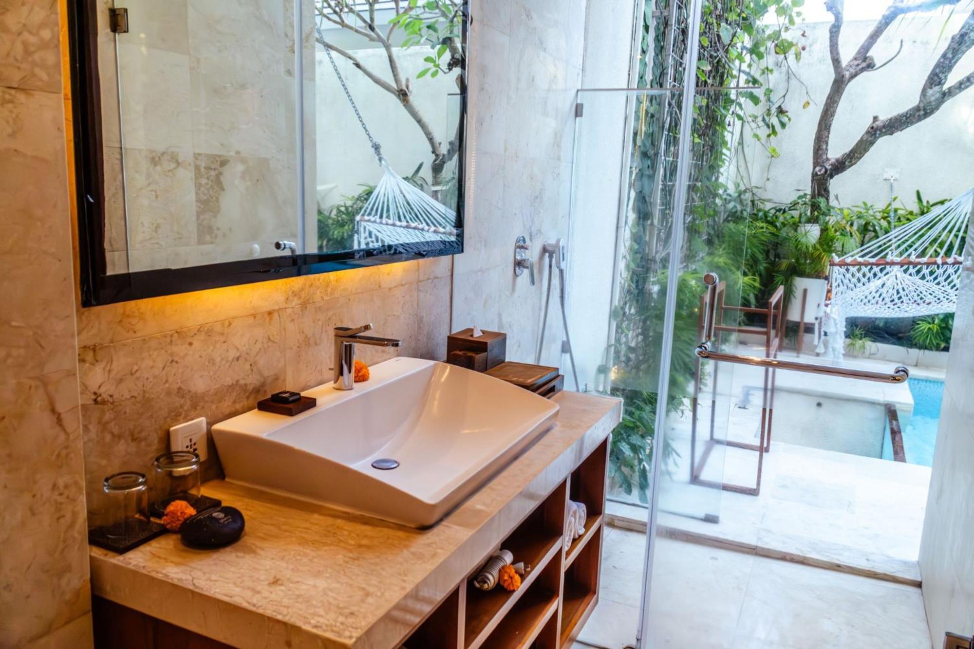 विला Sana Vie Seminyak By Ini Vie Hospitality *